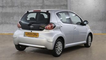 Toyota AYGO 1.0 VVT-i Platinum MultiMode Euro 4 5dr (AC)