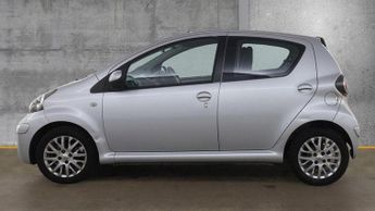Toyota AYGO 1.0 VVT-i Platinum MultiMode Euro 4 5dr (AC)