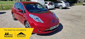 Nissan Leaf 30kWh Tekna Auto 5dr