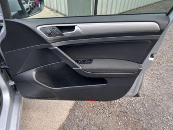 Volkswagen Golf 1.4 TSI BlueMotion Tech Match DSG Euro 5 (s/s) 5dr