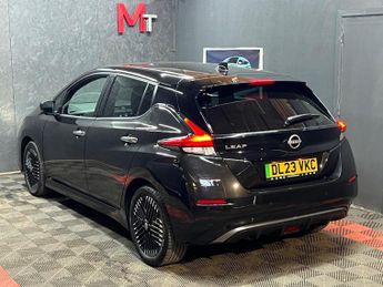Nissan Leaf 39kWh N-Connecta Auto 5dr