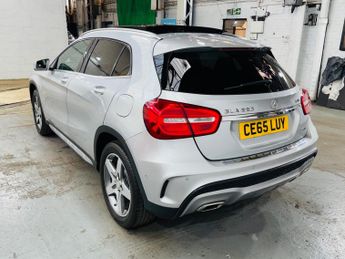 Mercedes-Benz GLA 2.1 GLA220d AMG Line (Premium Plus) 7G-DCT 4MATIC Euro 6 (s/s) 5
