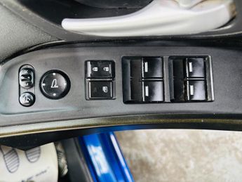 Honda Civic 1.8 i-VTEC ES Auto Euro 5 5dr