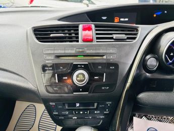 Honda Civic 1.8 i-VTEC ES Auto Euro 5 5dr