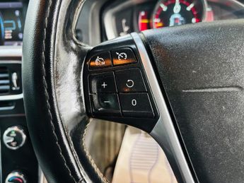 Volvo S60 2.0 D3 R-Design Nav Geartronic Euro 5 (s/s) 4dr
