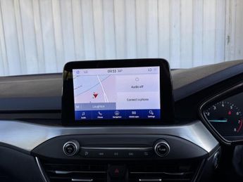 Ford Focus 1.0T EcoBoost Titanium Auto Euro 6 (s/s) 5dr