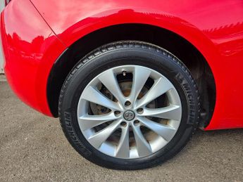 Vauxhall Astra GTC 2.0 CDTi SRi Auto Euro 5 3dr