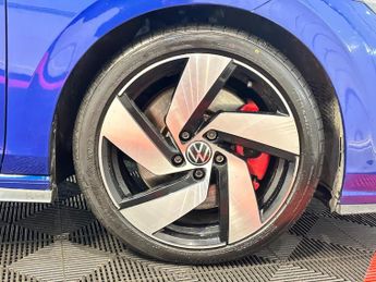 Volkswagen Golf 2.0 TSI GTI Hatchback 5dr Petrol DSG Euro 6 (s/s) (245 ps)