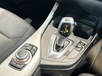 BMW 1 Series 1.6 118i SE Auto Euro 5 (s/s) 5dr