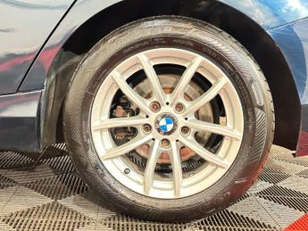 BMW 1 Series 1.6 118i SE Auto Euro 5 (s/s) 5dr