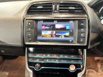 Jaguar XE 2.0d R-Sport Auto AWD Euro 6 (s/s) 4dr