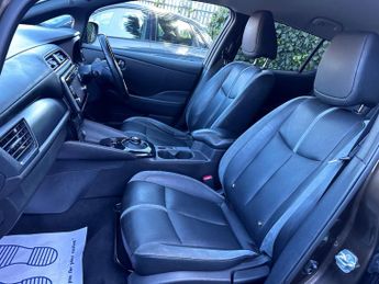 Nissan Leaf 40kWh Tekna Auto 5dr
