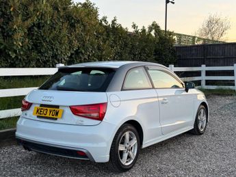 Audi A1 1.4 TFSI  S LINE S TRONIC
