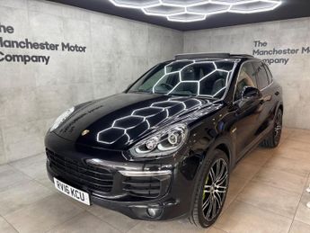 Porsche Cayenne 3.0 V6 E-Hybrid S TiptronicS 4WD Euro 6 (s/s) 5dr
