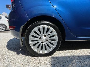 Ford Fiesta 1.4 Titanium 5dr