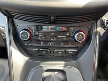Ford Kuga 1.5T EcoBoost ST-Line X Auto AWD Euro 6 (s/s) 5dr