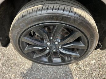 Ford Kuga 1.5T EcoBoost ST-Line X Auto AWD Euro 6 (s/s) 5dr