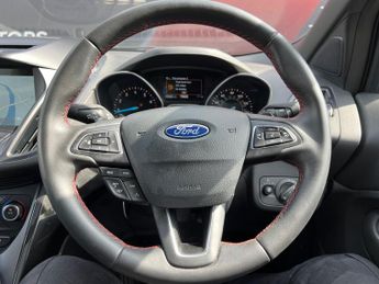 Ford Kuga 1.5T EcoBoost ST-Line X Auto AWD Euro 6 (s/s) 5dr