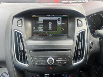 Ford Focus 1.6 Titanium Powershift Euro 6 5dr