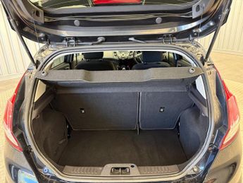 Ford Fiesta 1.0T EcoBoost Zetec Euro 5 (s/s) 5dr