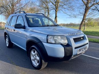 LAND ROVER FREELANDER DIESEL ESTATE 2.0 TD4 SE STATION WAGON 5DR Automatic
