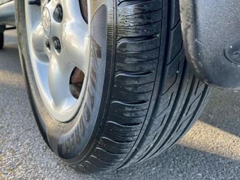 LAND ROVER FREELANDER DIESEL ESTATE 2.0 TD4 SE STATION WAGON 5DR Automatic