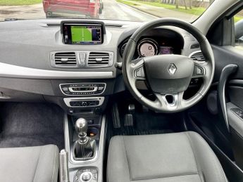 RENAULT MEGANE DIESEL COUPE 1.5 DYNAMIQUE TOMTOM ENERGY DCI S/S 3DR Manual