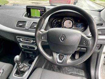 RENAULT MEGANE DIESEL COUPE 1.5 DYNAMIQUE TOMTOM ENERGY DCI S/S 3DR Manual