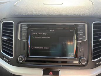 Volkswagen Sharan 2.0 TDI SE Nav DSG Euro 6 (s/s) 5dr