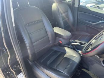 Ford Kuga 2.5T Titanium Auto AWD Euro 4 5dr