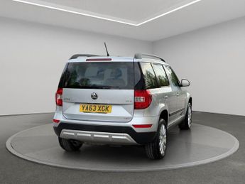 Skoda Yeti 2.0 TDI Elegance Outdoor DSG 4WD Euro 5 5dr
