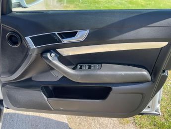 Audi A6 Saloon 2.0 TDI SE Multitronic Euro 5 4dr