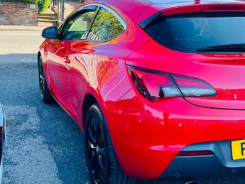 Vauxhall Astra GTC 1.4T SRi Auto Euro 5 3dr