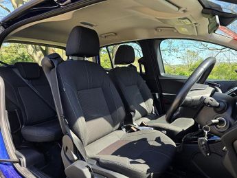 Ford B-Max 1.6 Zetec MPV 5dr Petrol Powershift Euro 5 (105 ps)