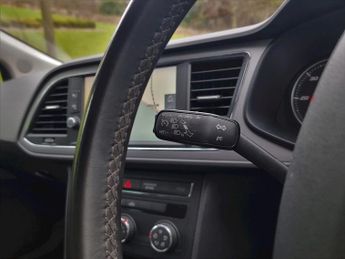 SEAT Leon 1.6 TDI SE Dynamic Technology ST 5dr Diesel DSG (s/s) (115 ps)