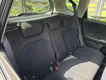 Honda Jazz 1.4 i-VTEC EX Hatchback 5dr Petrol CVT Euro 5 (99 ps)