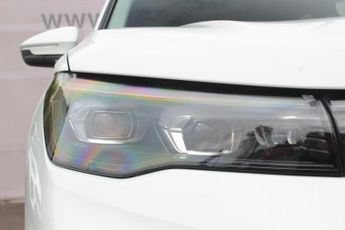 Volkswagen Tiguan 1.5 TSI eHybrid 19.7kWh Elegance SUV 5dr Petrol Plug-in Hybrid D