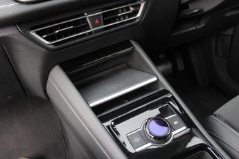 Volkswagen Tiguan 1.5 TSI eHybrid 19.7kWh Elegance SUV 5dr Petrol Plug-in Hybrid D