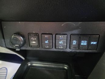 Toyota RAV4 2.0 V-Matic Icon CVT 4WD Euro 6 (s/s) 5dr (Safety Sense, SNav)