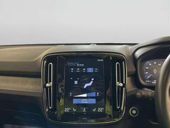 Volvo XC40 2.0 D4 Inscription Pro SUV 5dr Diesel Auto AWD Euro 6 (s/s) (190