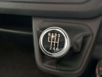 Renault Trafic 2.0 dCi Blue LL30 Advance Panel Van 5dr Diesel Manual L2 H1 Euro