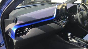 Toyota C-HR 1.8 VVT-h Dynamic CVT Euro 6 (s/s) 5dr