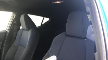 Toyota C-HR 1.8 VVT-h Dynamic CVT Euro 6 (s/s) 5dr