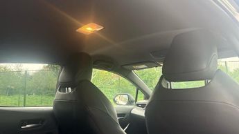 Toyota Corolla 1.8 VVT-h Excel CVT Euro 6 (s/s) 5dr