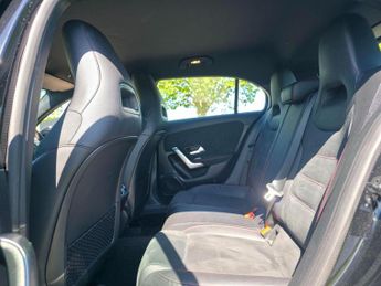 Mercedes-Benz A Class 1.3 A180 AMG Line (Executive) 7G-DCT Euro 6 (s/s) 5dr