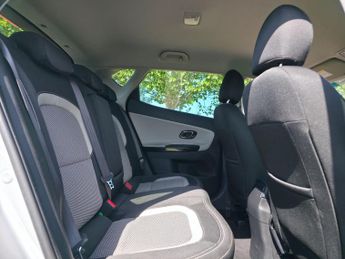 Kia Ceed 1.6 GDi 3 DCT Euro 5 5dr