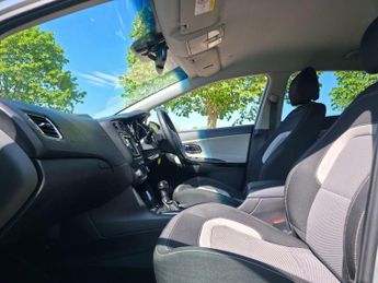 Kia Ceed 1.6 GDi 3 DCT Euro 5 5dr