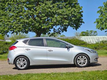 Kia Ceed 1.6 GDi 3 DCT Euro 5 5dr