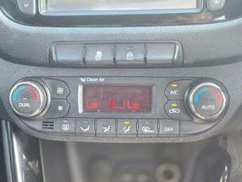 Kia Ceed 1.6 GDi 3 DCT Euro 5 5dr