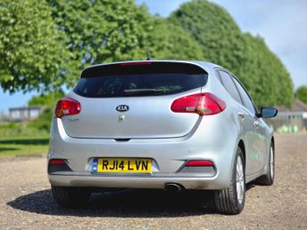 Kia Ceed 1.6 GDi 3 DCT Euro 5 5dr